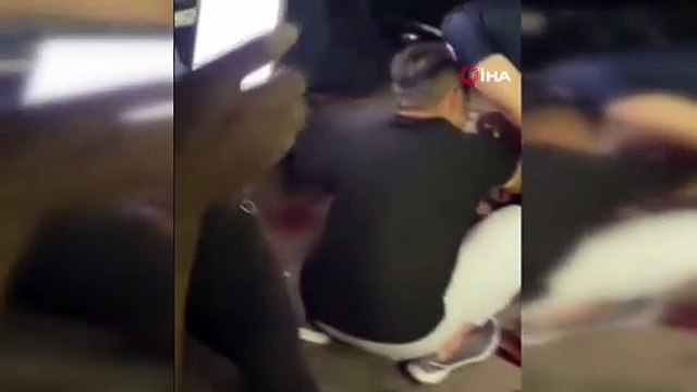 Küçükçekmece'de trafik kavgasını ayırmak isteyen baba oğul bıçaklandı
