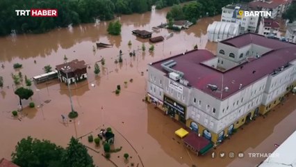 Bartın'da sağanak taşkına yol açtı