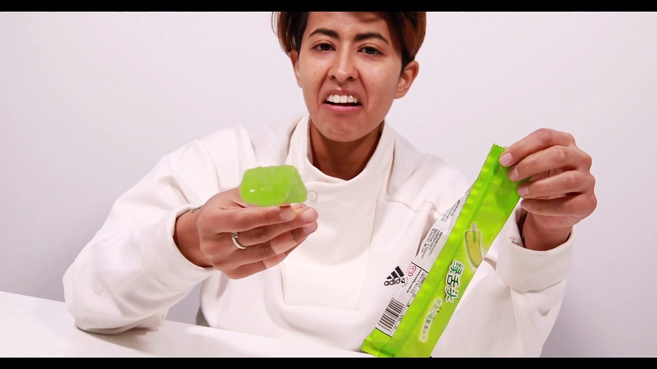 $1 ICE CREAM Challenge  Top 10 Chinese Ice Cream