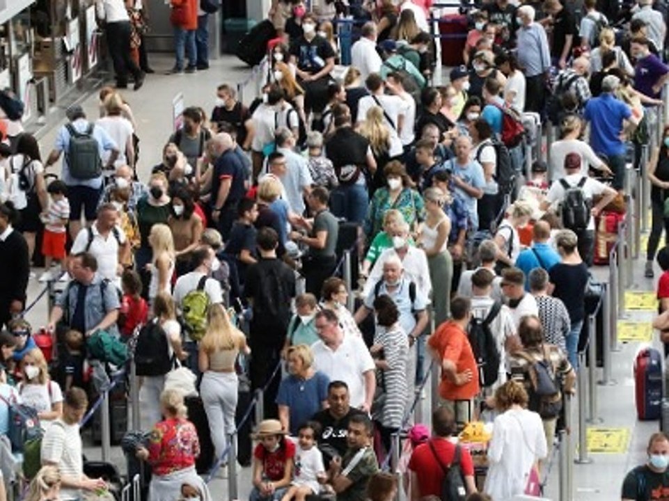 Flughafenchaos: Mit diesen Tipps beginnt der Urlaub trotzdem entspannt