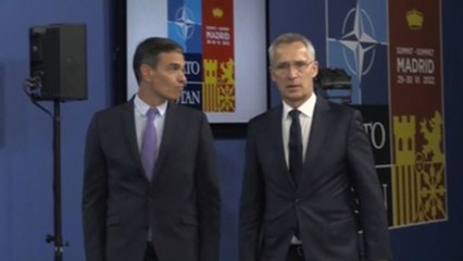 Sánchez y Stoltenberg estrenan las salas de la Cumbre