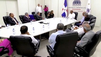 Analizan proyectos y retos del sector minero