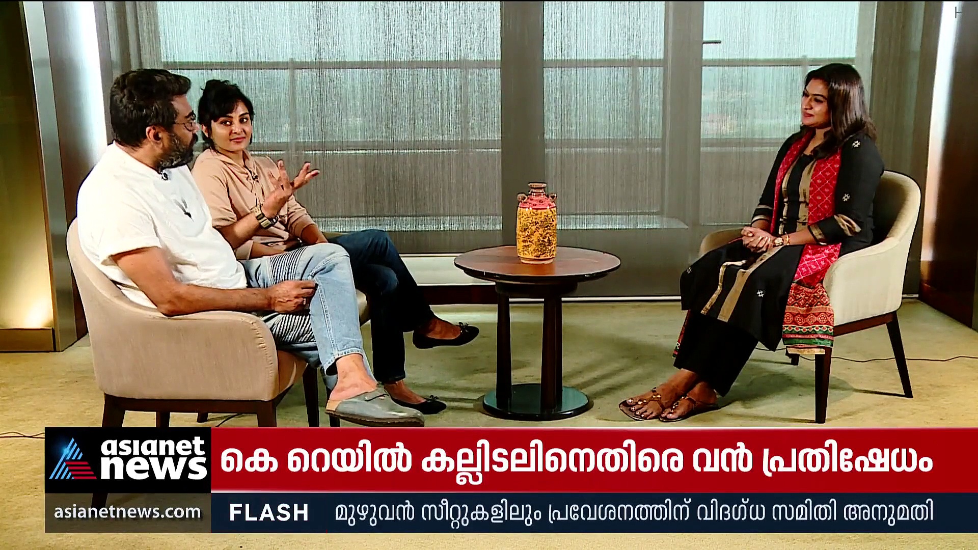 Biju Menon : ലൈഫിൽ ഞാനേറ്റവും മിസ് ചെയ്യുന്നത് അച്ഛനേം അമ്മയെയുമാണ്: ഉള്ള് തുറന്ന് ബിജുമേനോന്‍