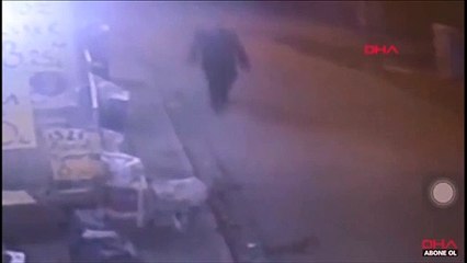 Sauvé par un inconnu en pleine rue... Quelle chance