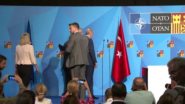 Turquia apoia adesão de Finlândia e Suécia à Otan