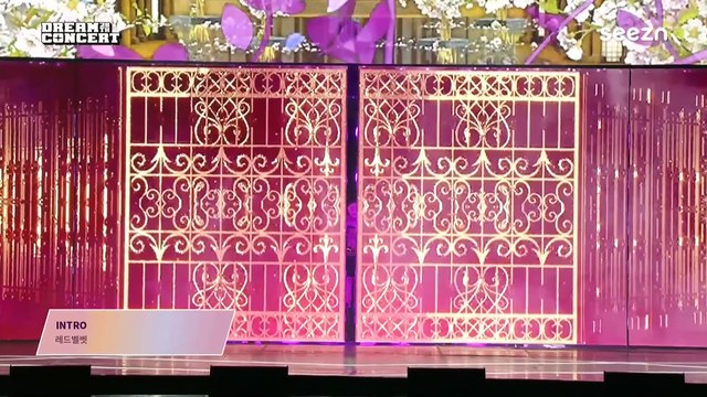 220618 Red Velvet - Feel My Rhythm + Queendom