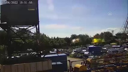 Zelenskiy, Kremençuk kentindeki alışveriş merkezinin vurulma anını paylaştı