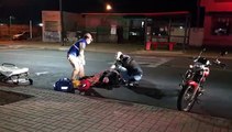 Mulher fica ferida após colisão entre motos na Av. Papagaios, em Cascavel