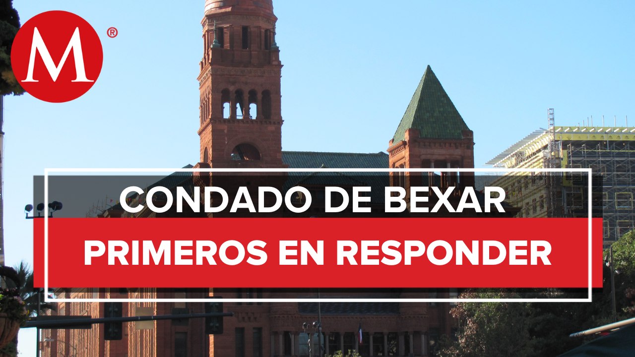 Los primeros en responder la emergencia del tráiler fue el condado de Bexar