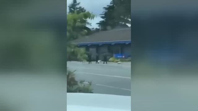 Dos atracadores muertos y seis policías heridos en un atraco en Canadá