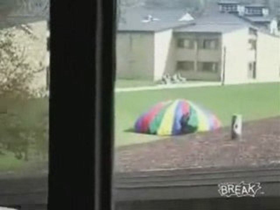 One Cop vs. 25 Stoners