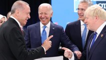 NATO zirvesine damga vuran sohbet! Boris Johnson'dan Cumhurbaşkanı Erdoğan'a: Çok güzelsin