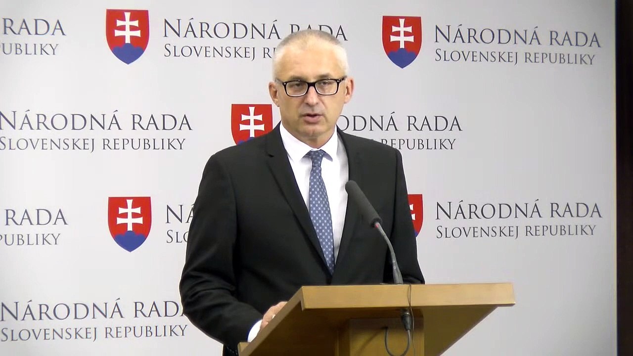 ZÁZNAM: M. Kollár: Hlohovec odpustí domácnostiam ohrozeným chudobou niektoré poplatky