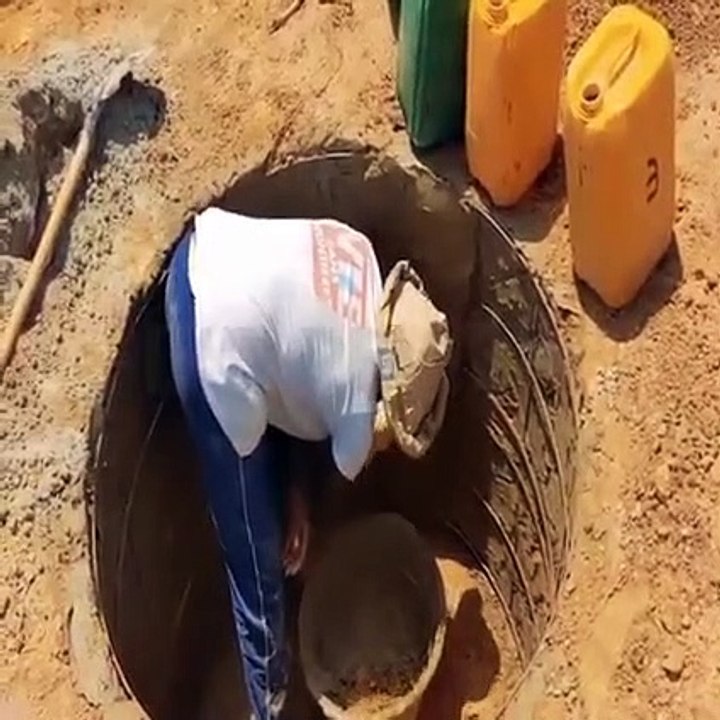 Menggali sumur di padang pasir