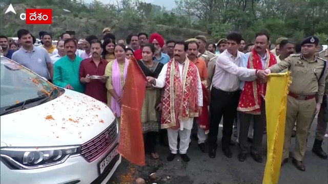 Amarnath Yatra Started: రెండేళ్ల గ్యాప్ తర్వాత మళ్లీ ప్రారంభమైన అమర్ నాథ్ యాత్ర | ABP Desam