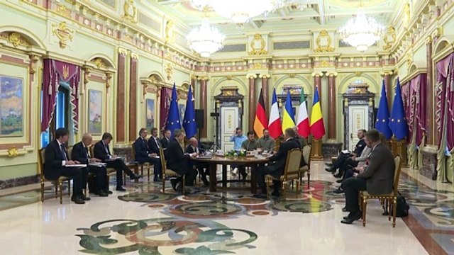 Zelenski pide armas para dar una respuesta firme a Rusia en la cumbre de la OTAN