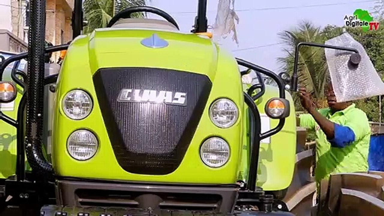 Des tracteurs pour mécaniser l'agriculture togolaise