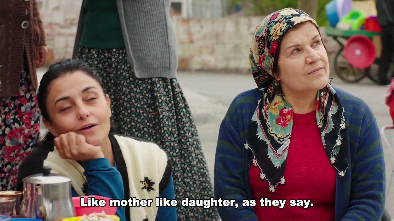 Fazilet Hanim ve Kizlari / Fazilet and Daughters - Episode 11 (English Subtitles)