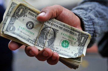 More Than Half of Americans Living Paycheck to Paycheck
