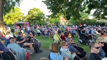 David Thibault fait danser la foule des Mardis en Musique