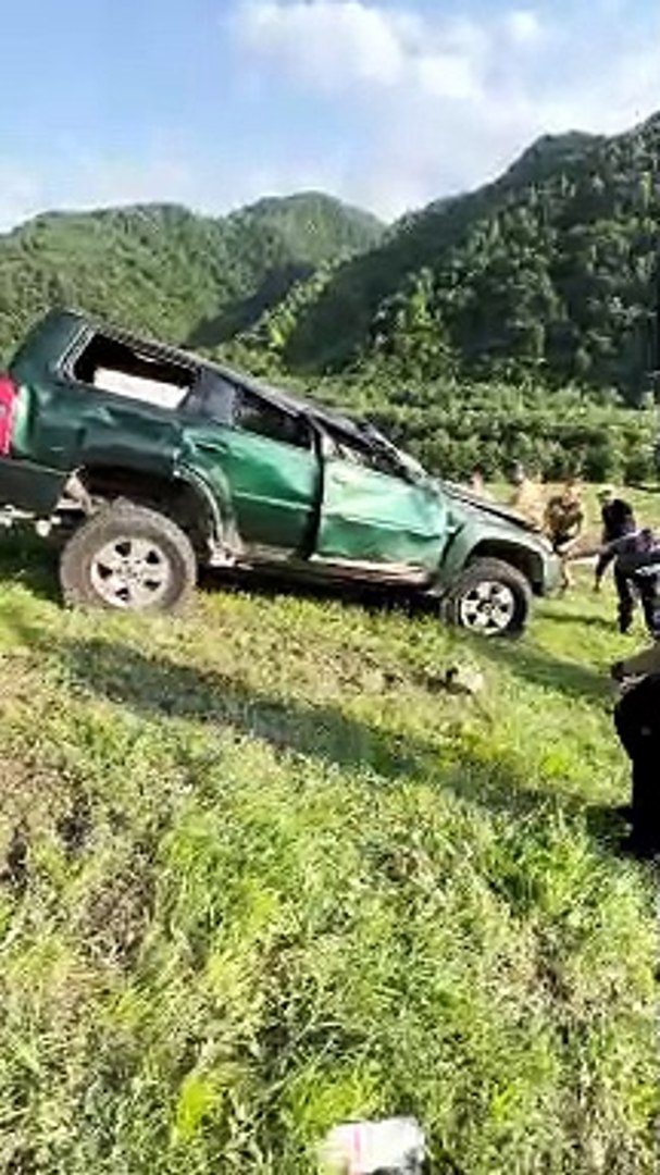 SUV Climbing Mountain For a Picture Rolls Back Down