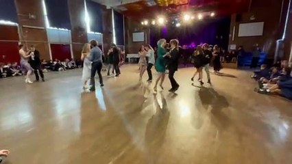 Moss Vale High School Students jive off the afternoon, Southern Highland News