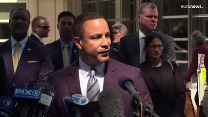 Американский певец R Kelly приговорён к 30 годам тюрьмы