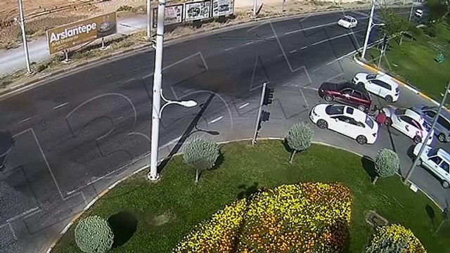 Mobesedeki trafik kazaları yayımlandı! Yok artık dedirten görüntüler