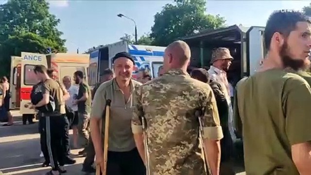 Ucrânia e Rússia fazem maior troca de prisioneiros desde o início da guerra