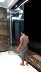 pintu lipat pasangaluminiumkaca