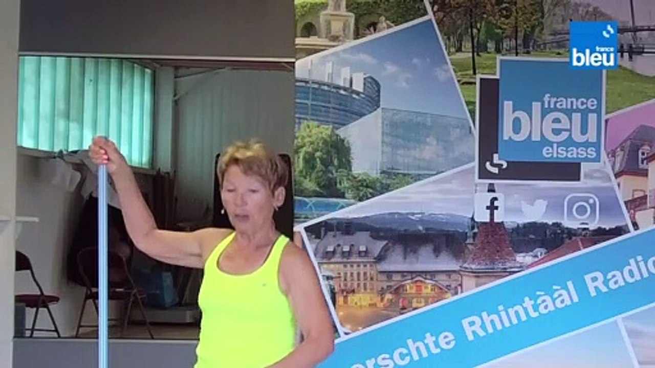 La minute sport avec Janine- Travail des cuisses avec un manche à balais