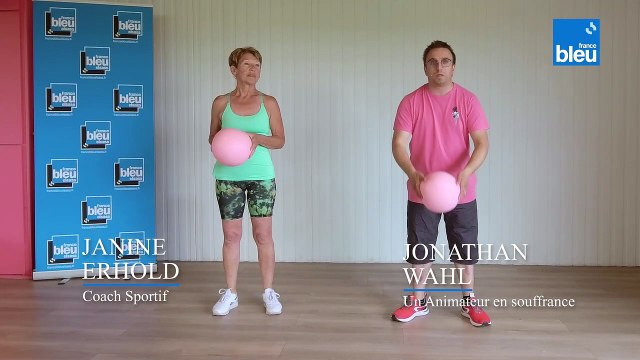 La minute sport avec Janine-Ballon étirements