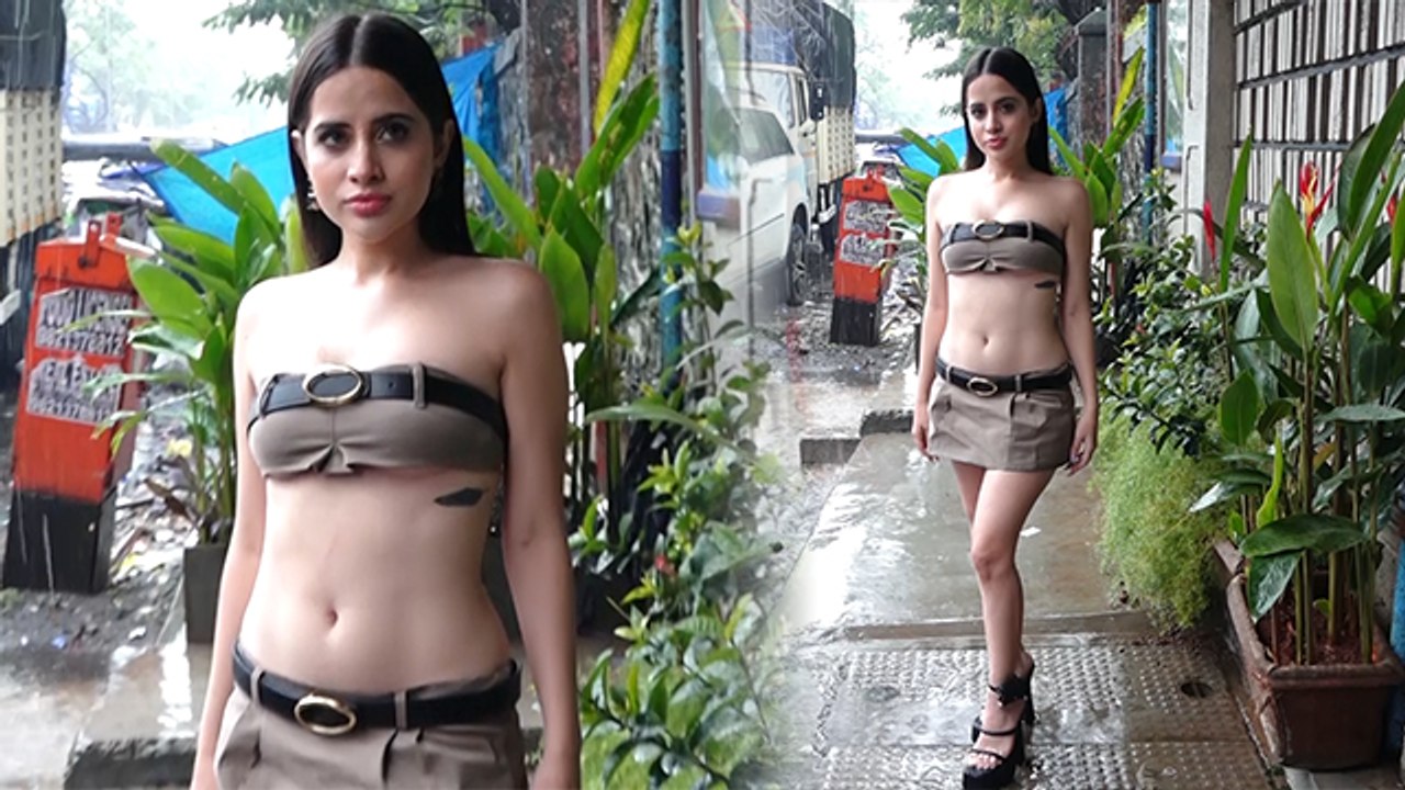 Urfi Javed का बारिश में Bold Look Viral,High Heels पहन..। Boldsky । *Entertainment