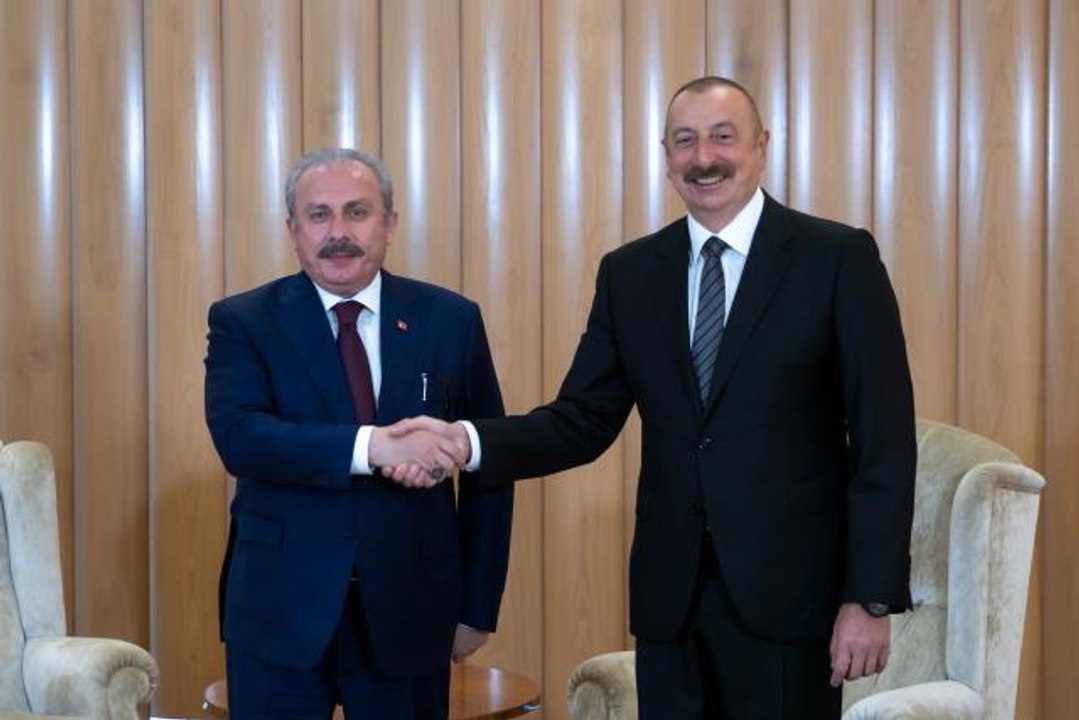 TBMM Başkanı Şentop, Azerbaycan Milli Meclis Başkanı Gafarova ile bir araya geldi