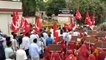 माकपा ने धारा 144 तोड़कर निकाली रैली, दी गिरफ्तारी