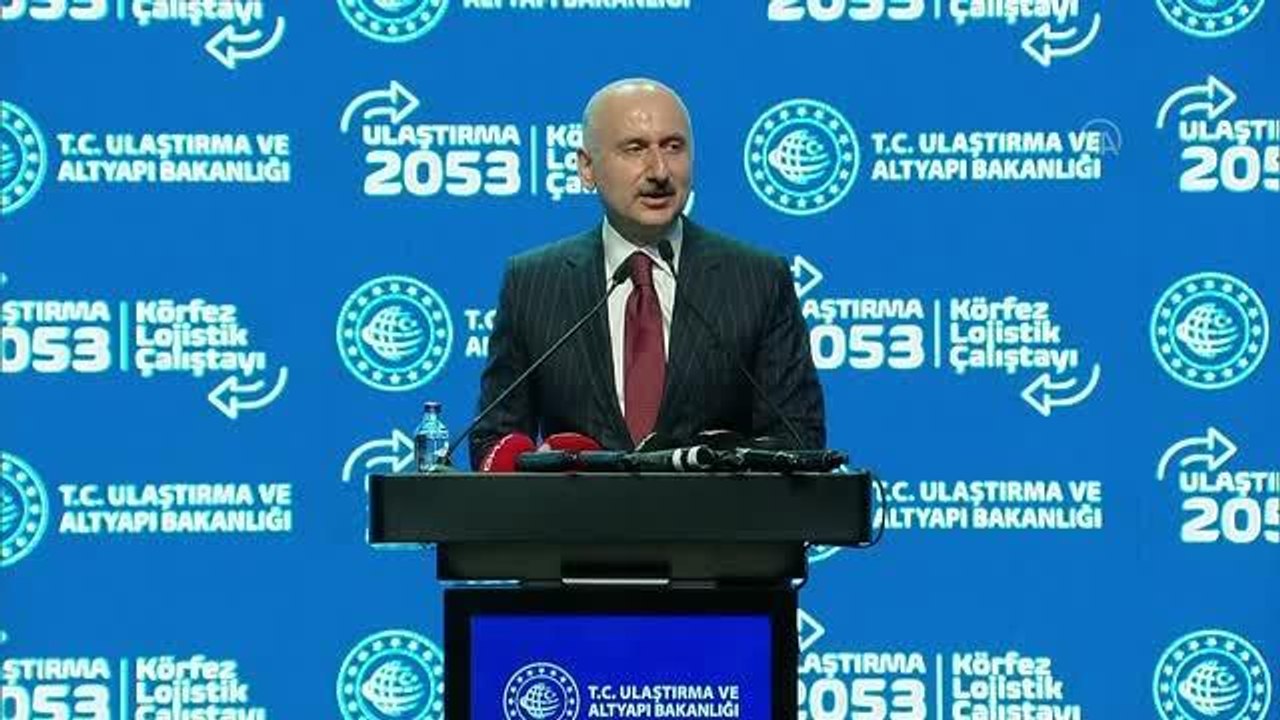 Karaismailoğlu: "2053 yılına geldiğimizde demir yolu, kara yolu, deniz yolu, hava yolu ve haberleşme için 198 milyar dolar yatırım yapacağız"