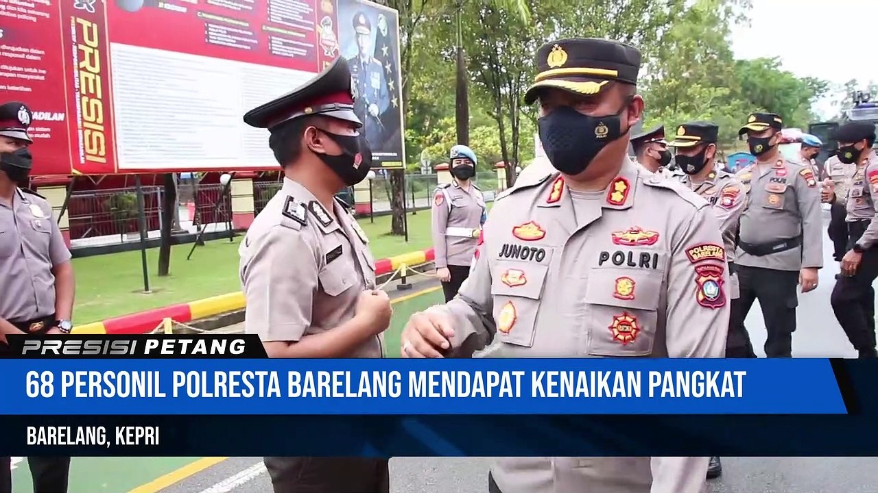 Kapolresta Barelang Pimpin Upacara Korp Raport Kenaikan Pangkat Satu Tingkat Lebih Tinggi Personil Polresta Barelang