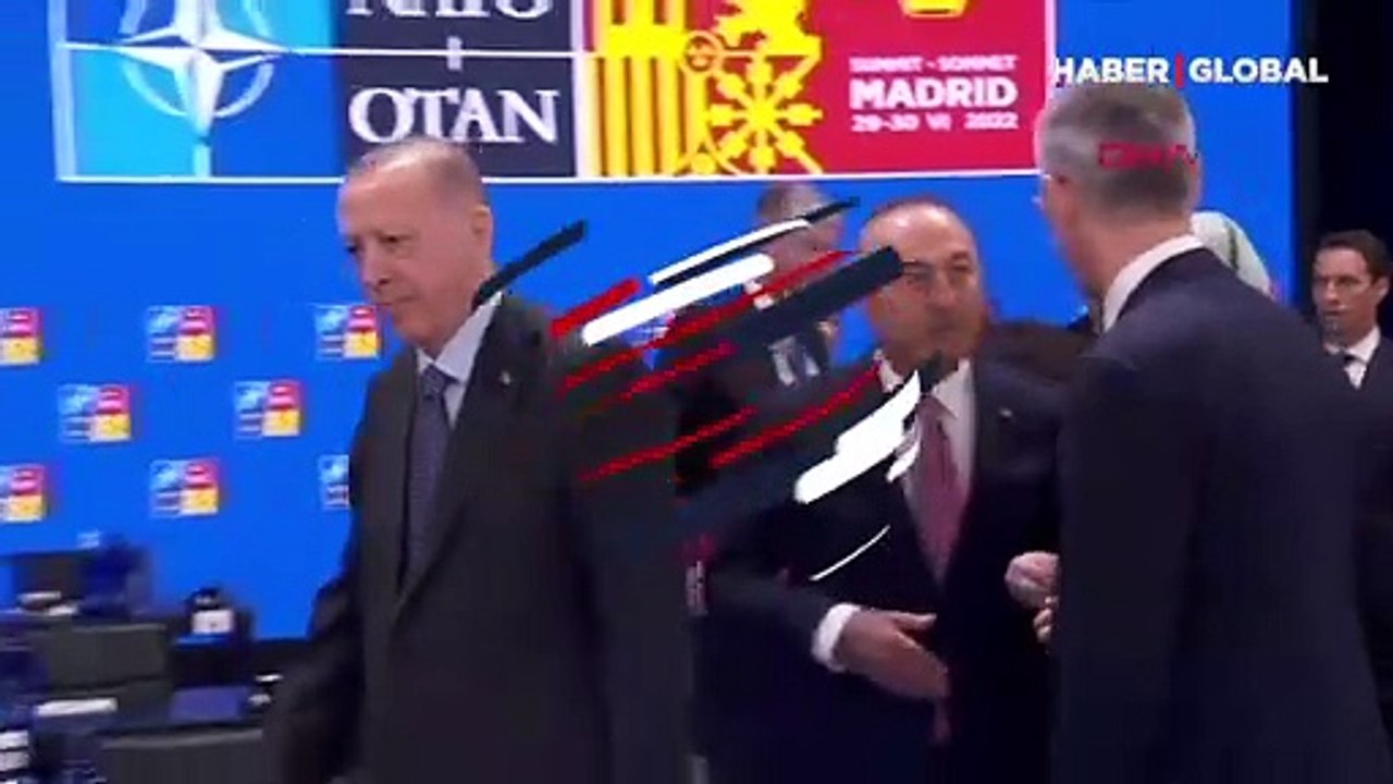 İngiltere Başbakanı Boris Johnson, Erdoğan'ı görünce ''Selam dostum''