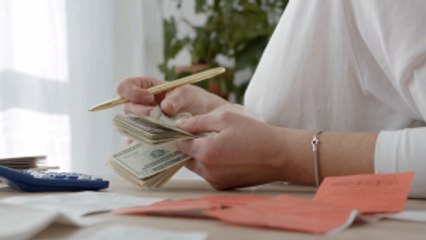 Approaching a Friend or Relative Who Isn’t Paying You Back