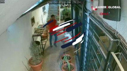 21 saniyede 2 cep telefonunu böyle çaldı