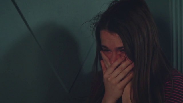 Plus belle la vie : [Indiscrétion] - Une rupture douloureuse pour Lola