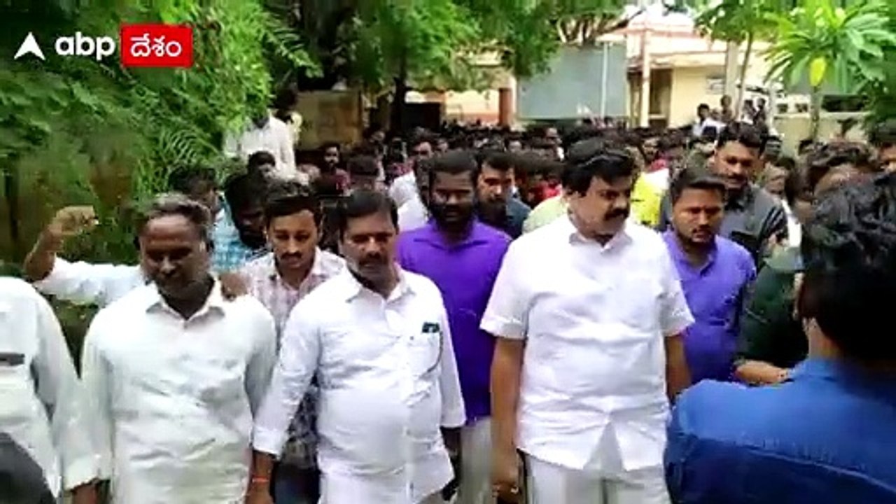 Varadhapuram Suri Complaints SP : ఎమ్మెల్యే కేతిరెడ్డి పై కేసు పెట్టాల్సిందే | ABP Desam