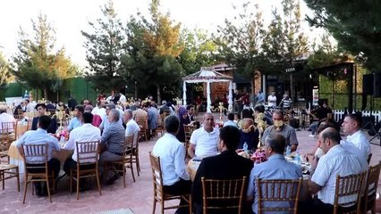 Tayini çıkan hakim ve savcılar için veda yemeği