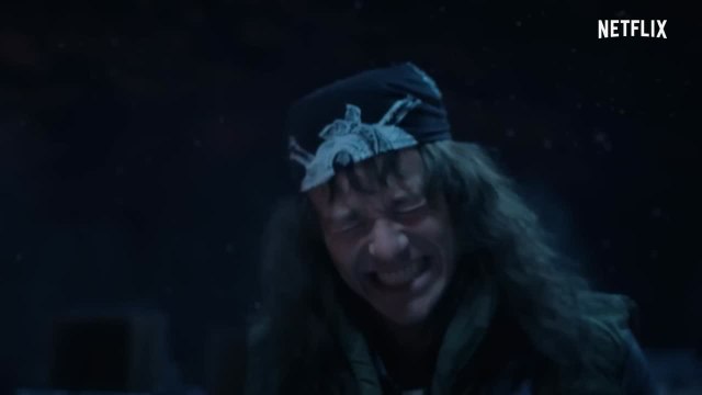 Stranger Things Saison 4 - Metallica Extrait