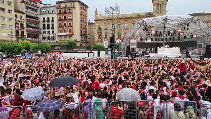 Vídeo concierto Carlos Jean en la plaza del Castillo