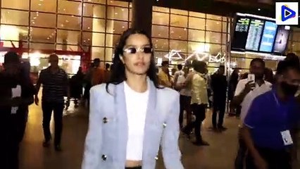 Cute  #SharddhaKapoor Looks Stunning   Spotted At Mumbai Airport