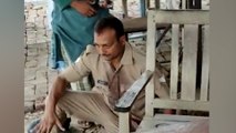 Mau Police के नशेबाज सिपाही का वीडियो वायरल | Badi Khabar