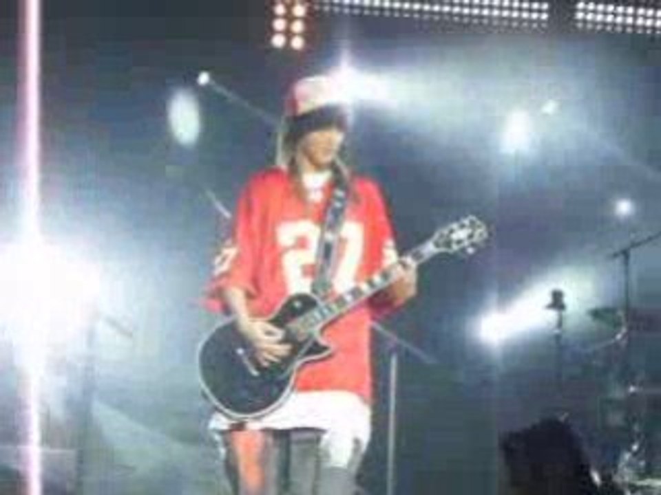 Tom, Georg, Bill chantent Wo sind eure Hande 11.03