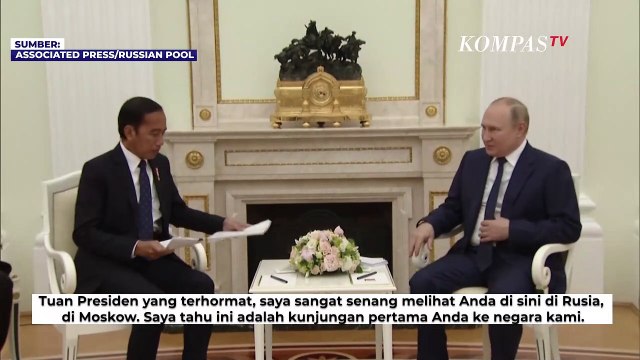 Presiden Rusia Vladimir Putin Mengaku Senang Ketemu Jokowi di istana Kremlin