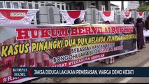 Jaksa Diduga Lakukan Pemerasan, Warga Demo Kejati